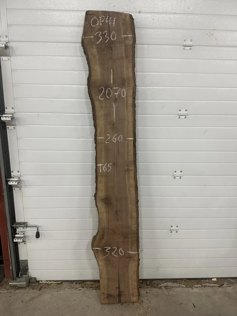 Слэб американского ореха