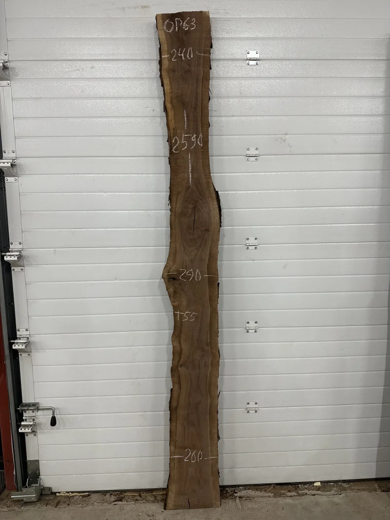 Слэб американского ореха