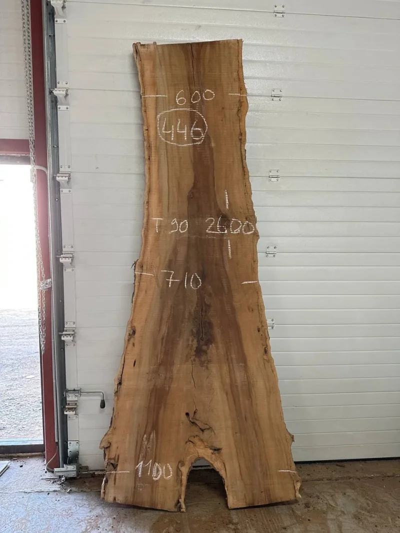 Слэб платан