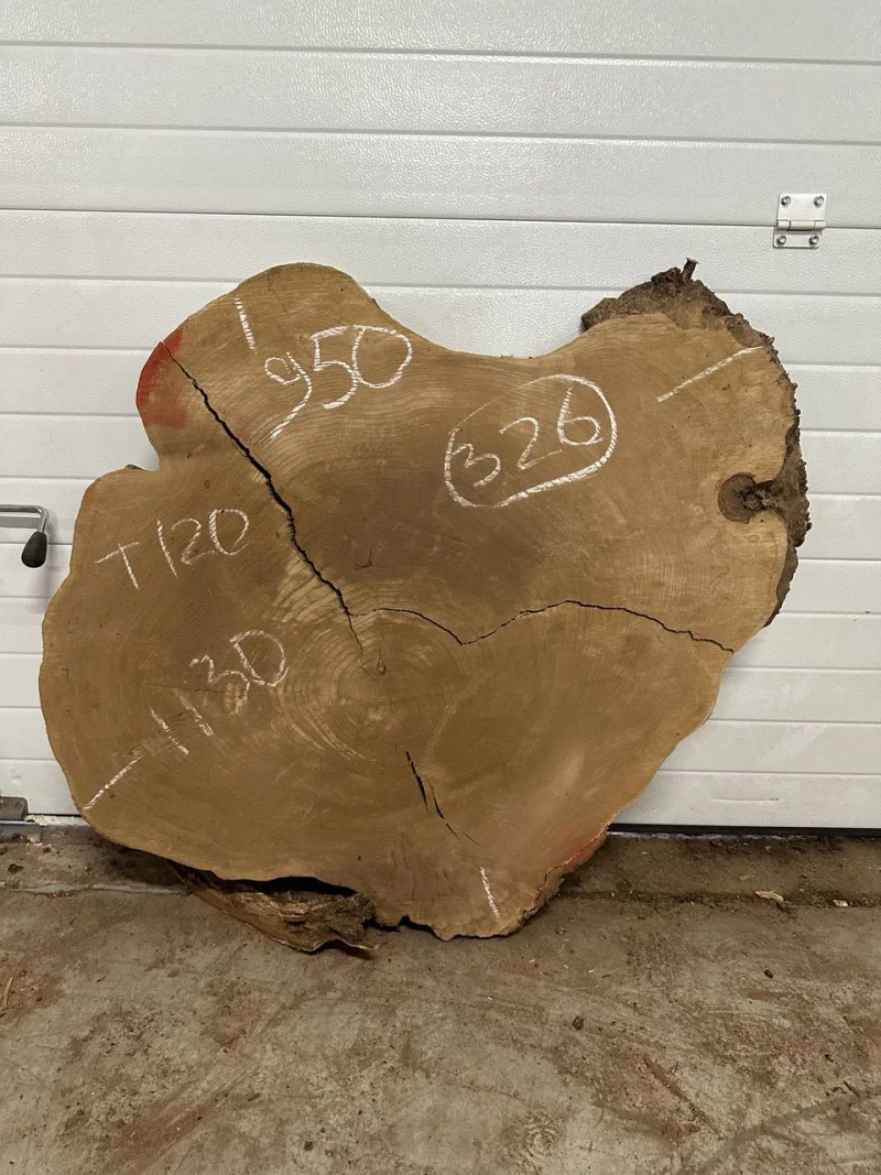 Спил карагача